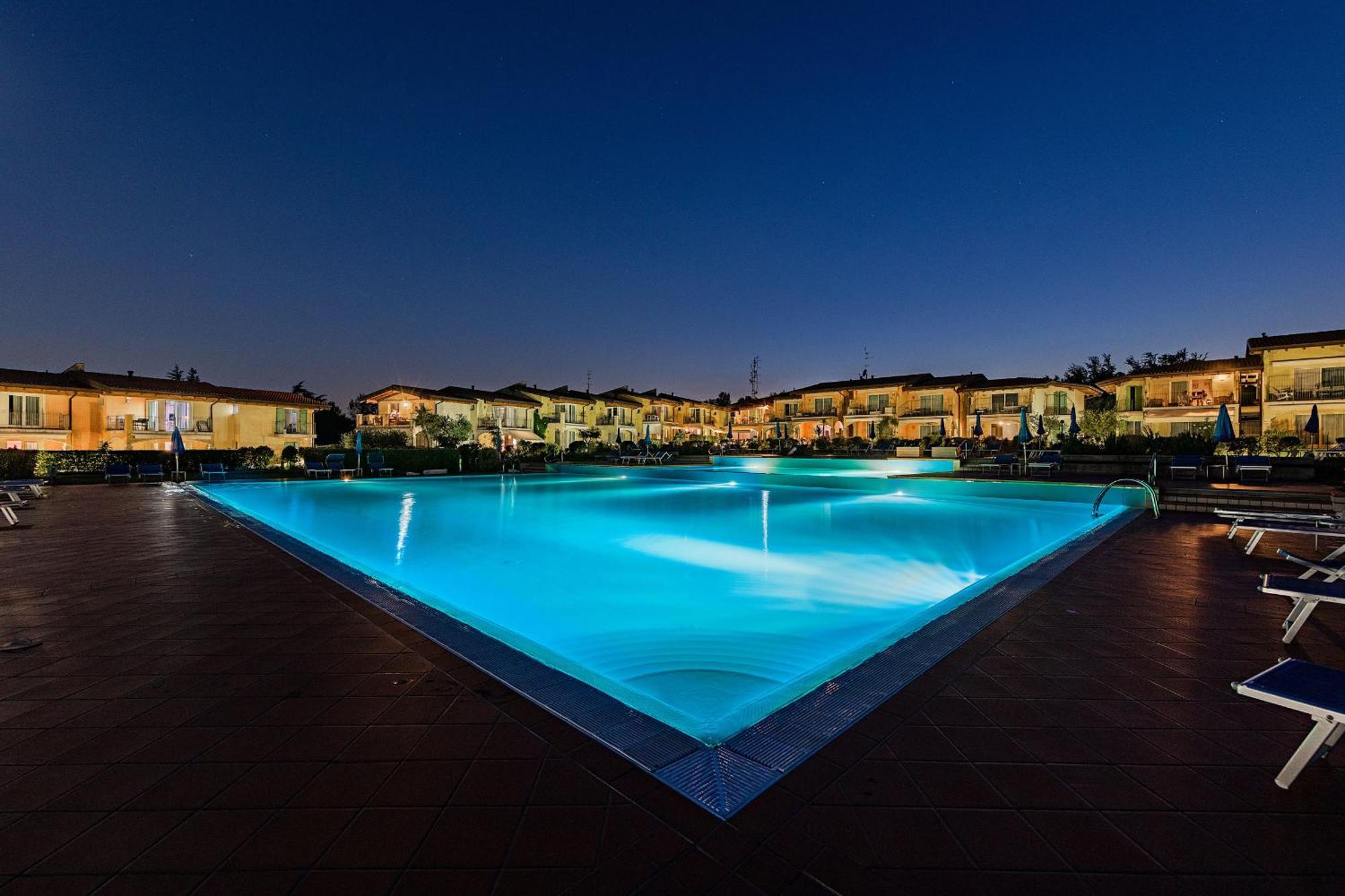 Montecolo Resort By Wonderful Italy Manerba del Garda Ngoại thất bức ảnh
