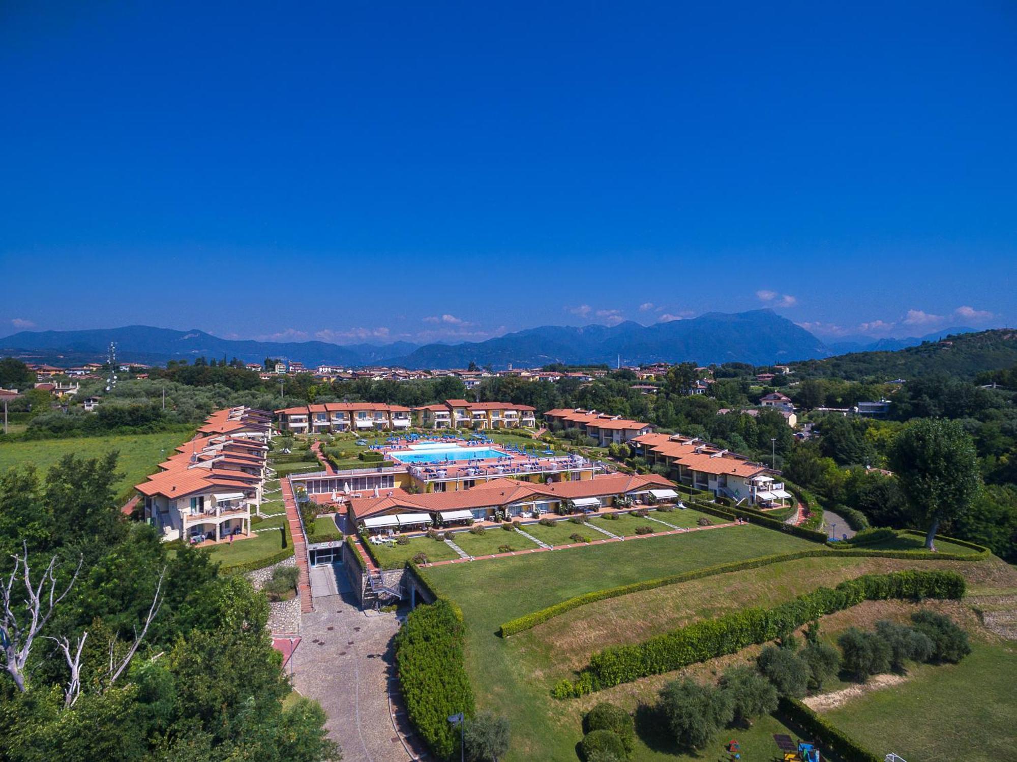 Montecolo Resort By Wonderful Italy Manerba del Garda Ngoại thất bức ảnh