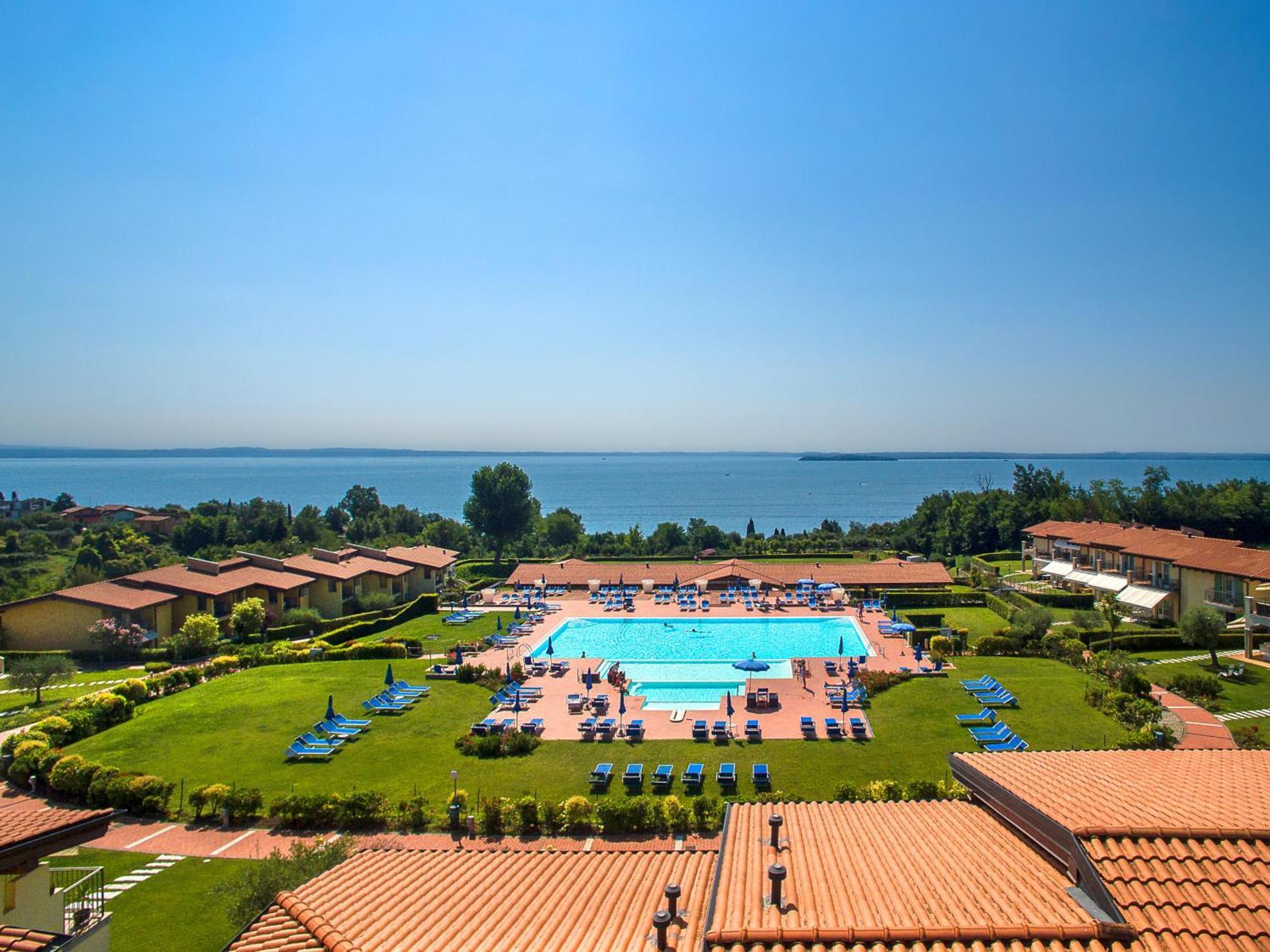 Montecolo Resort By Wonderful Italy Manerba del Garda Ngoại thất bức ảnh