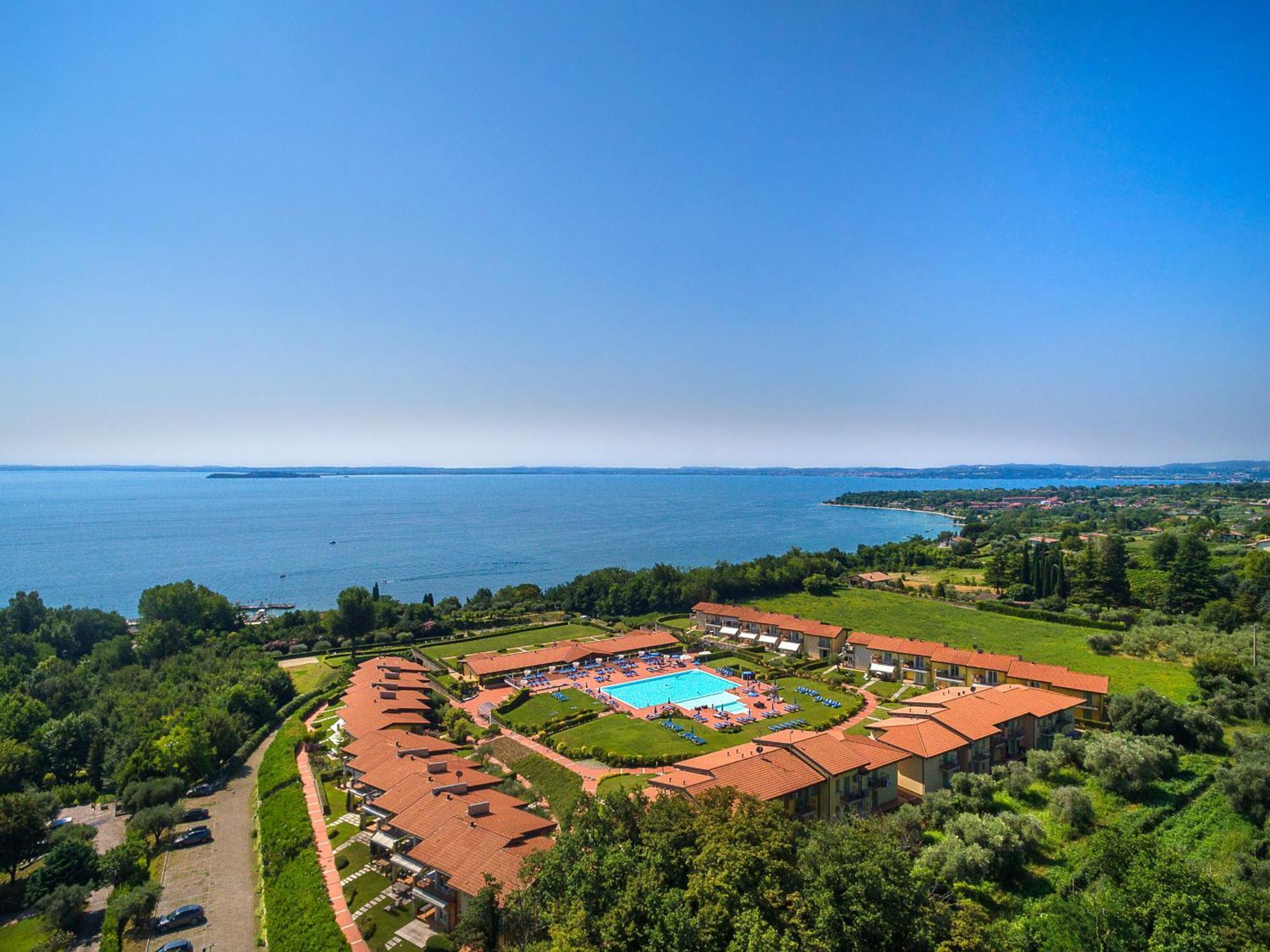 Montecolo Resort By Wonderful Italy Manerba del Garda Ngoại thất bức ảnh